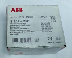 Автоматический трехполюсный выключатель ABB 50А С S203 6кА 2CDS253001R0504
